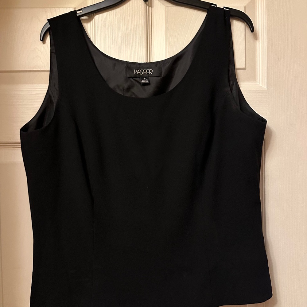 Kasper || Black Sleeveless Shell/Tee || Size 16 || Professional || Polyester